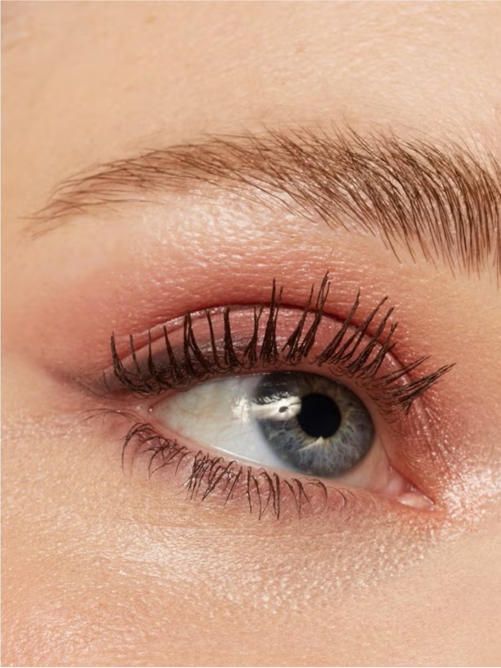 Eyeko Limitless Liner + Eyeshadow Pallet. Law of Attraction and Concrete Pink - Picture 4 of 5
